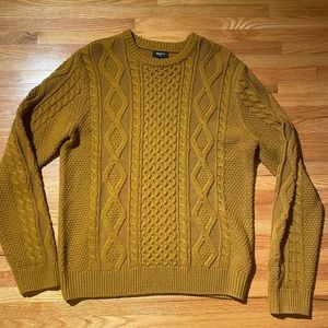 Forever 21 Mustard Sweater size Large